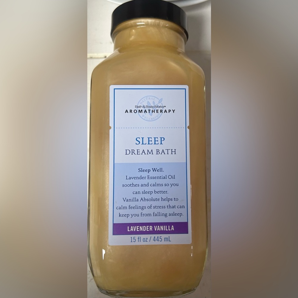 Bath & Body Works Aromatherapy Sleep Dream Bath lavender vanilla